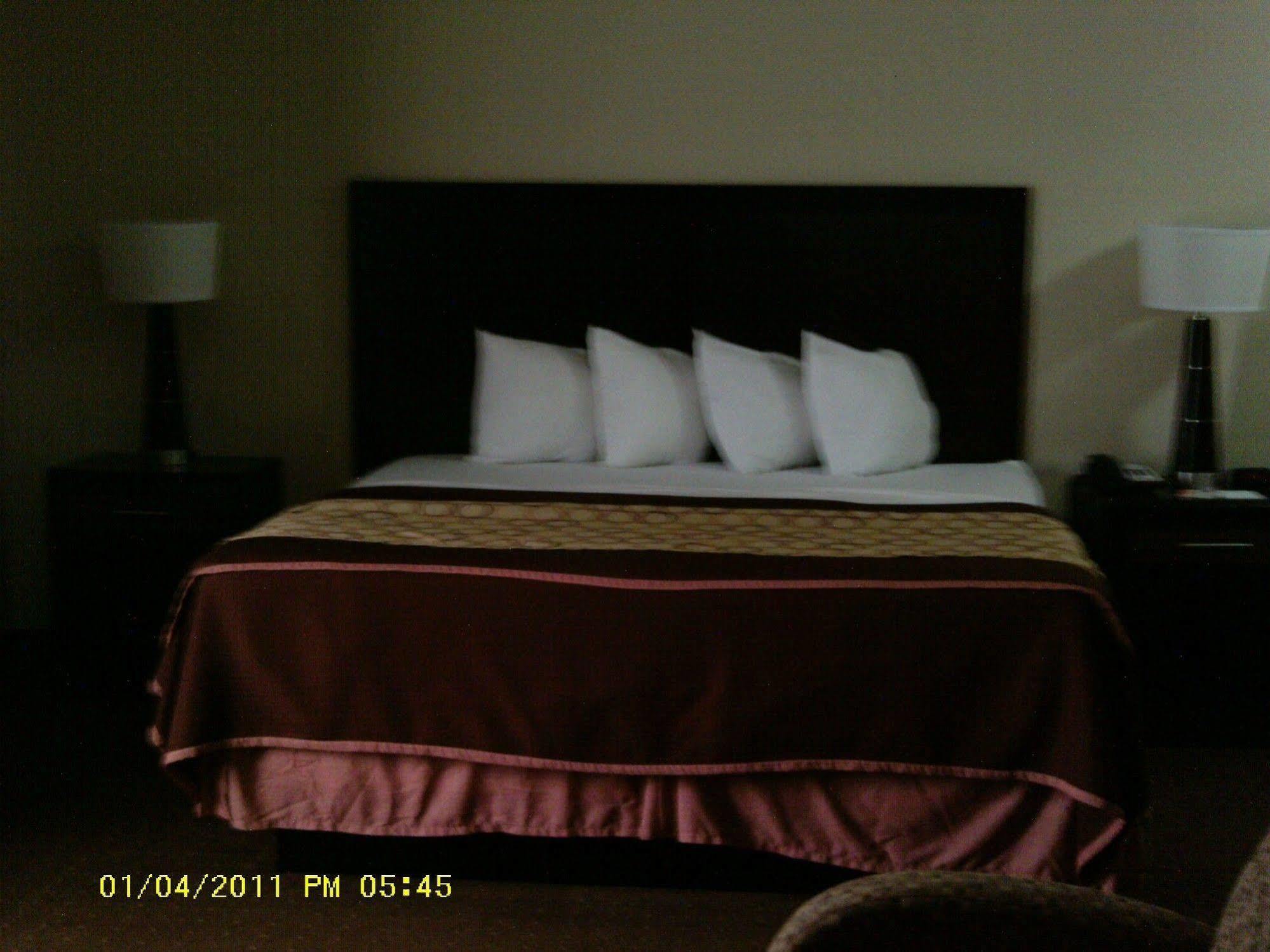 Knights Inn Bunkie Екстер'єр фото