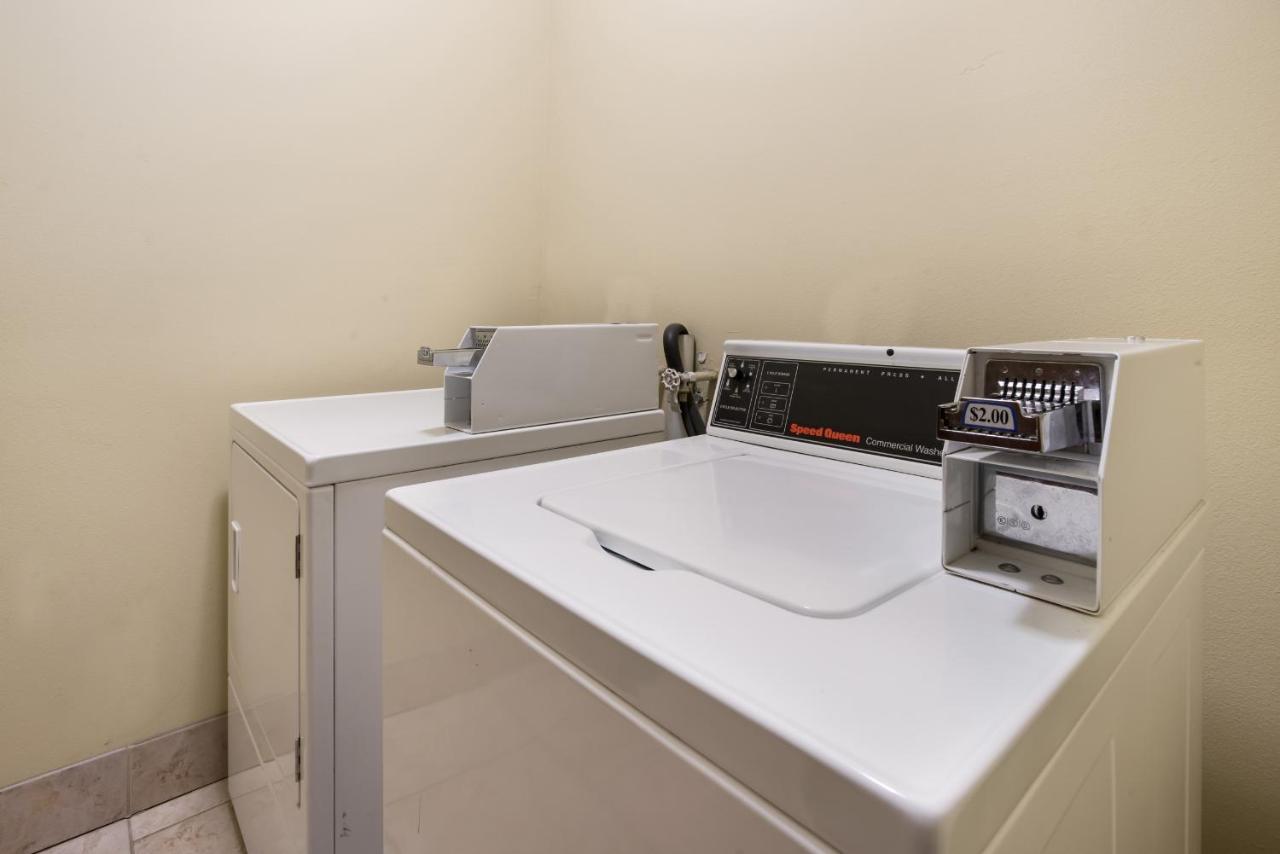 Knights Inn Bunkie Екстер'єр фото